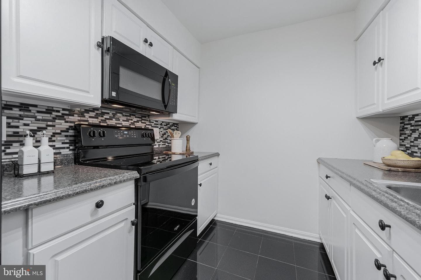 3460 Summit Court NE #3460 photo 10