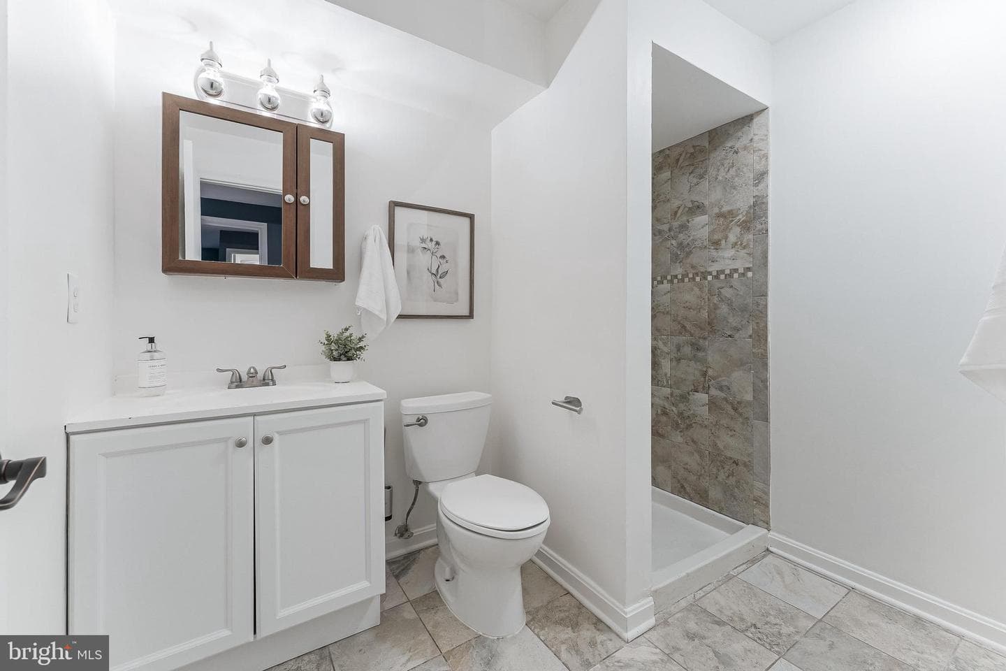3460 Summit Court NE #3460 photo 17