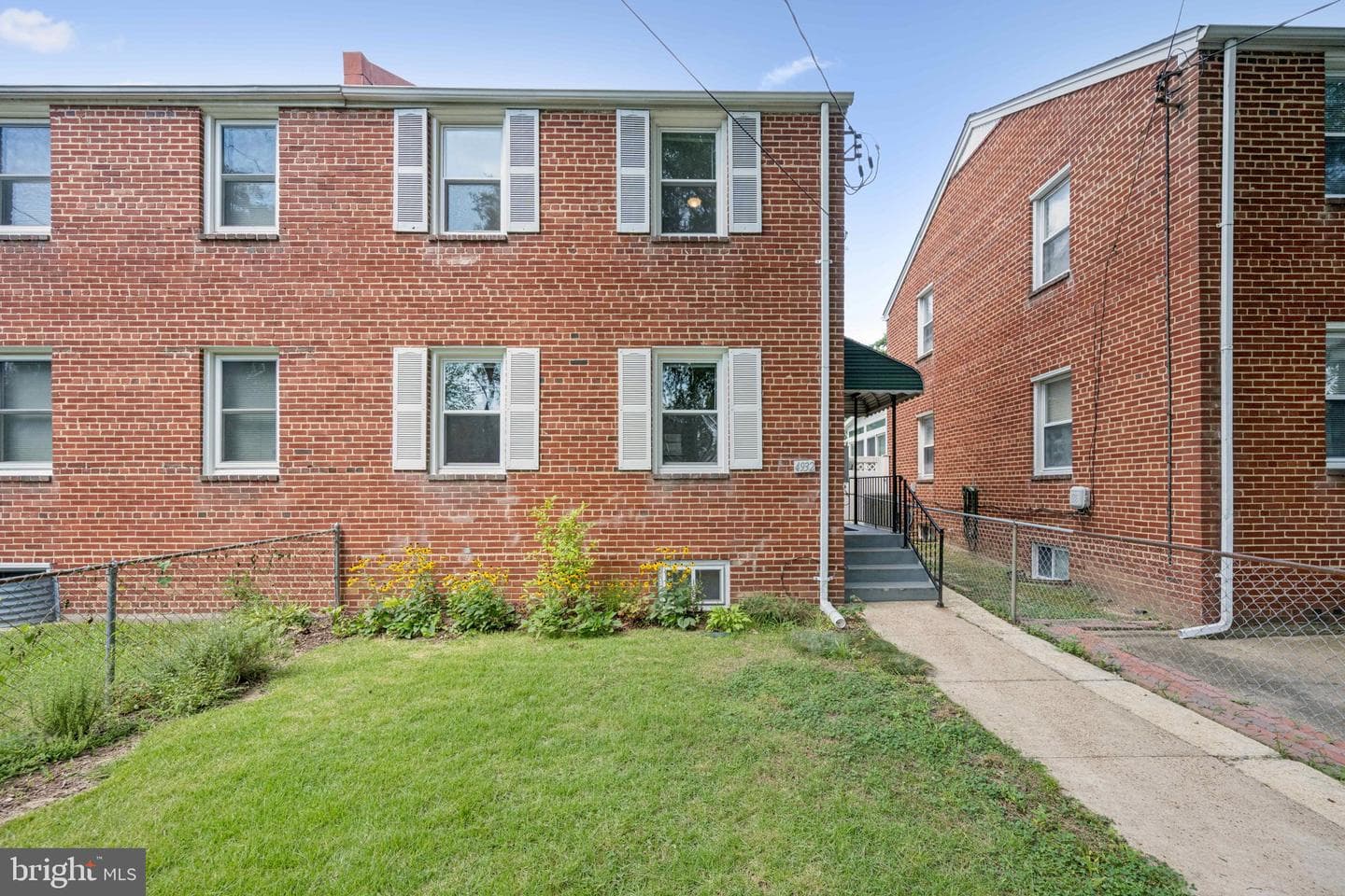 4932 11th Street NE photo 2