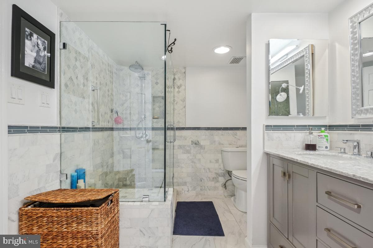 700 New Hampshire Avenue NW #116 photo 28