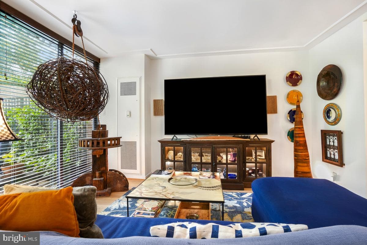 700 New Hampshire Avenue NW #116 photo 9