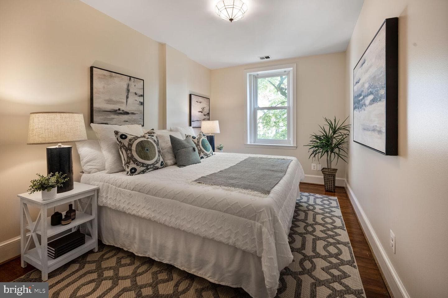 1735 New Hampshire Avenue NW #403 photo 13