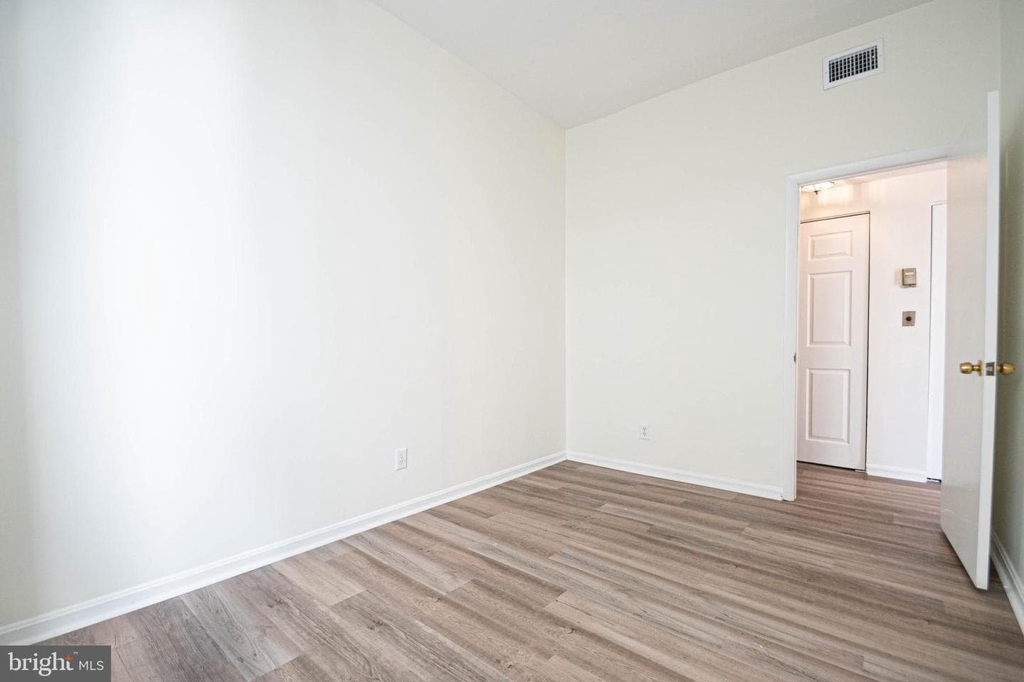 1669 Columbia Road NW #109 photo 30