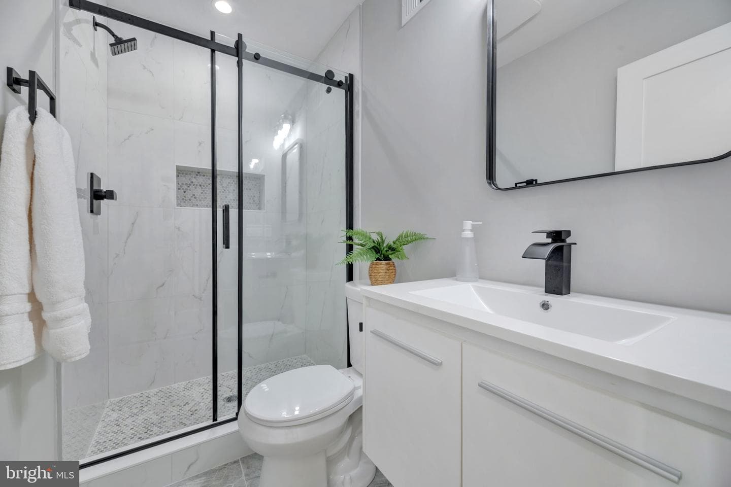 5130 7th Street NW photo 10