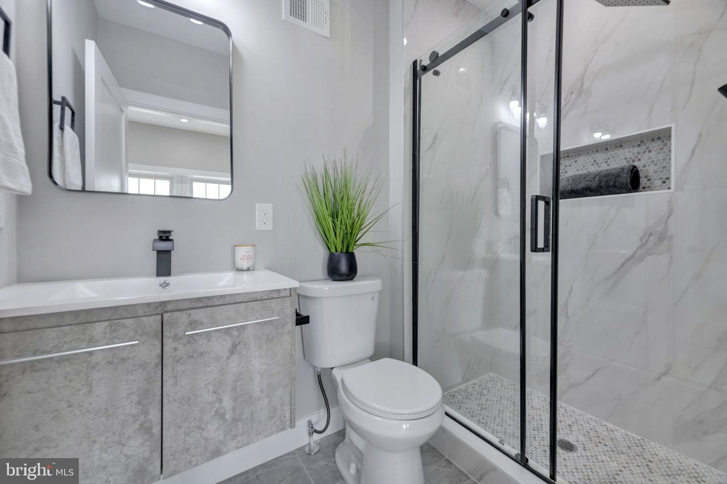 5130 7th Street NW photo 20