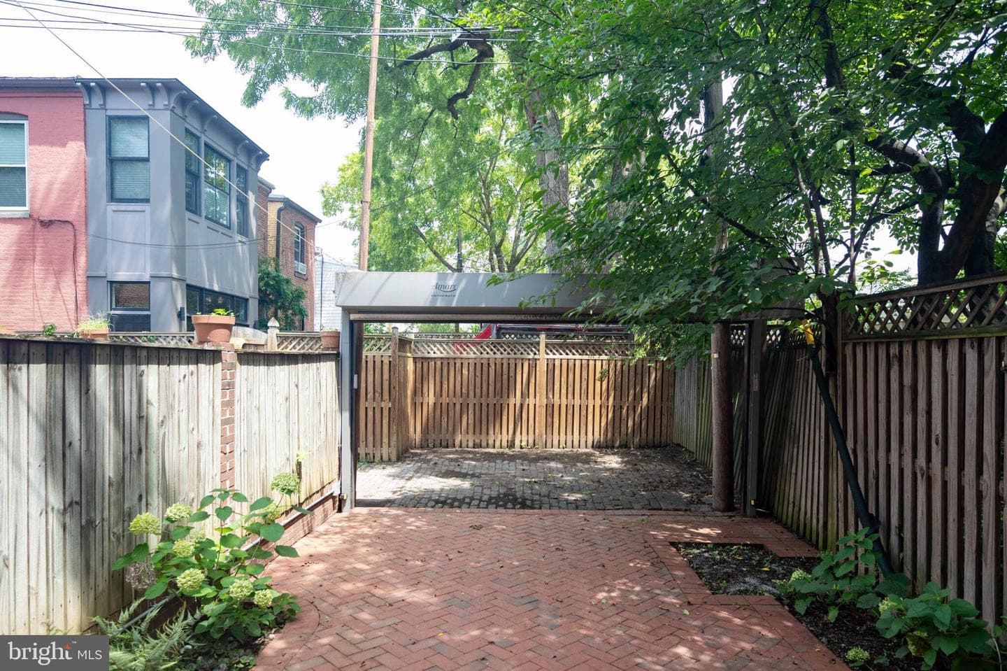 21 7th Street NE photo 41