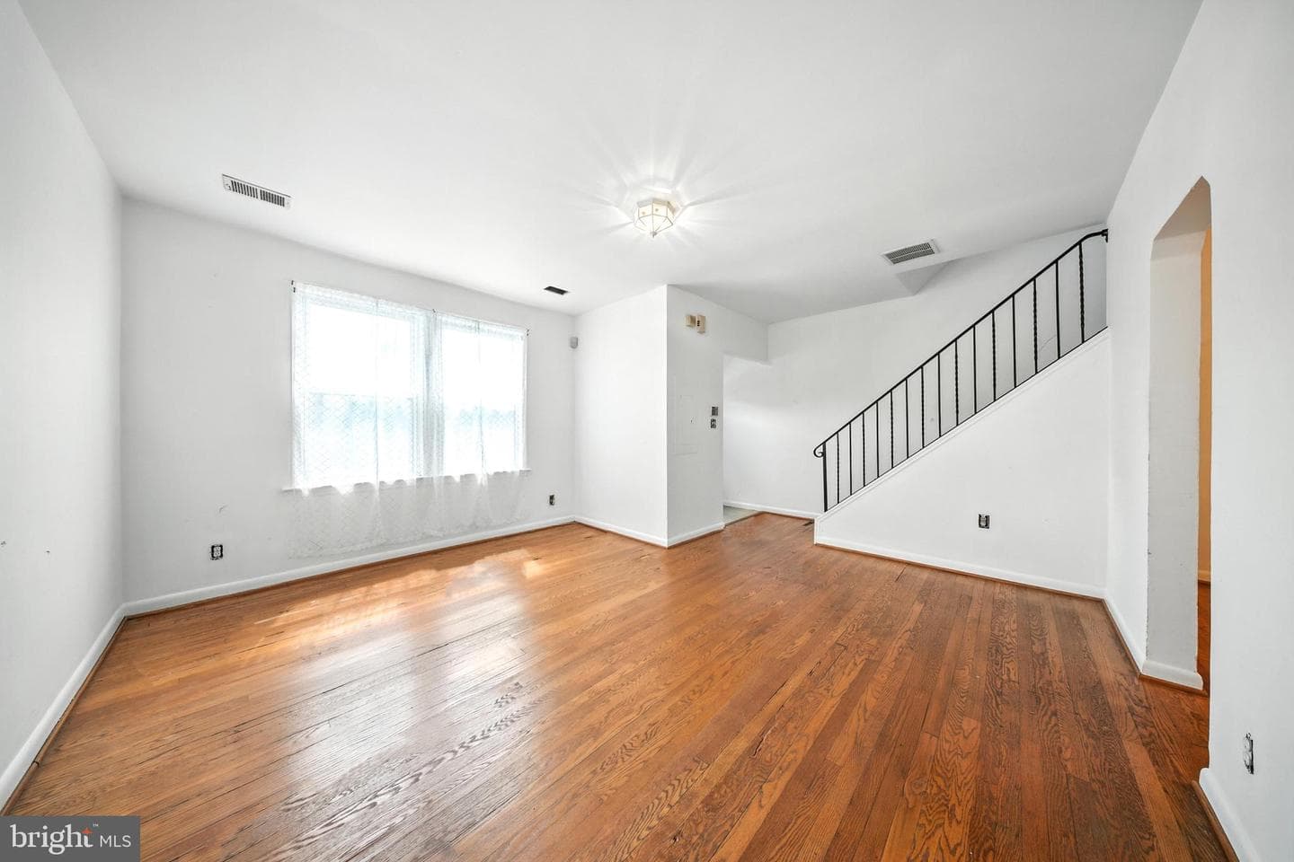 1006 4th Street NE photo 4
