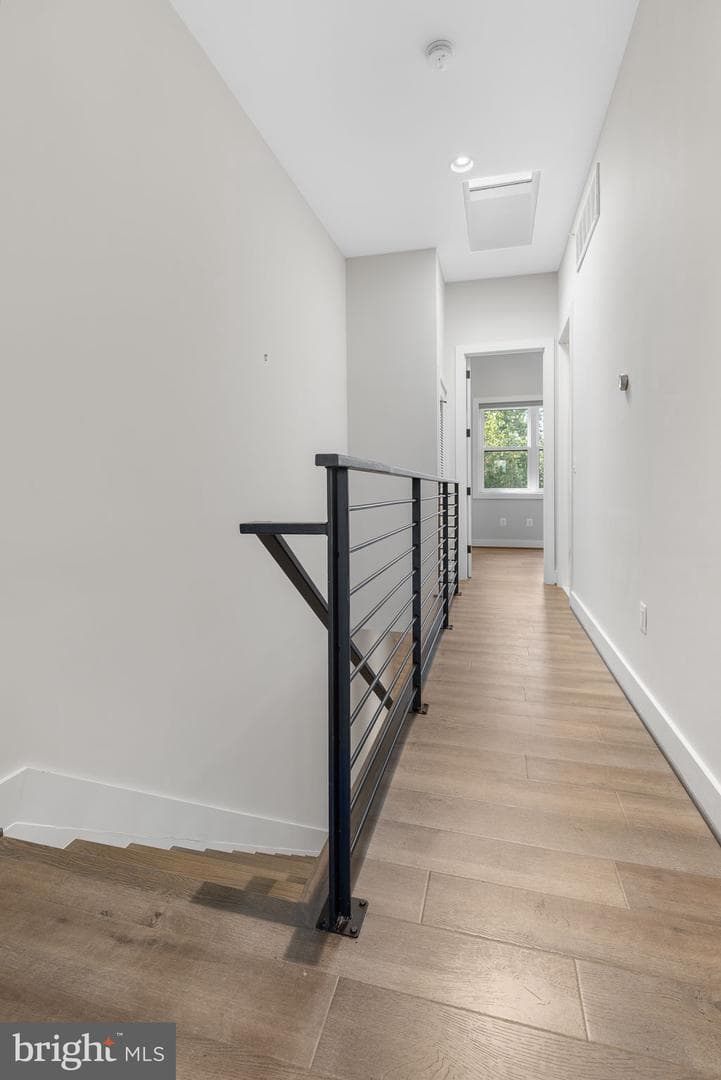 1417 Staples Street NE #201 photo 17