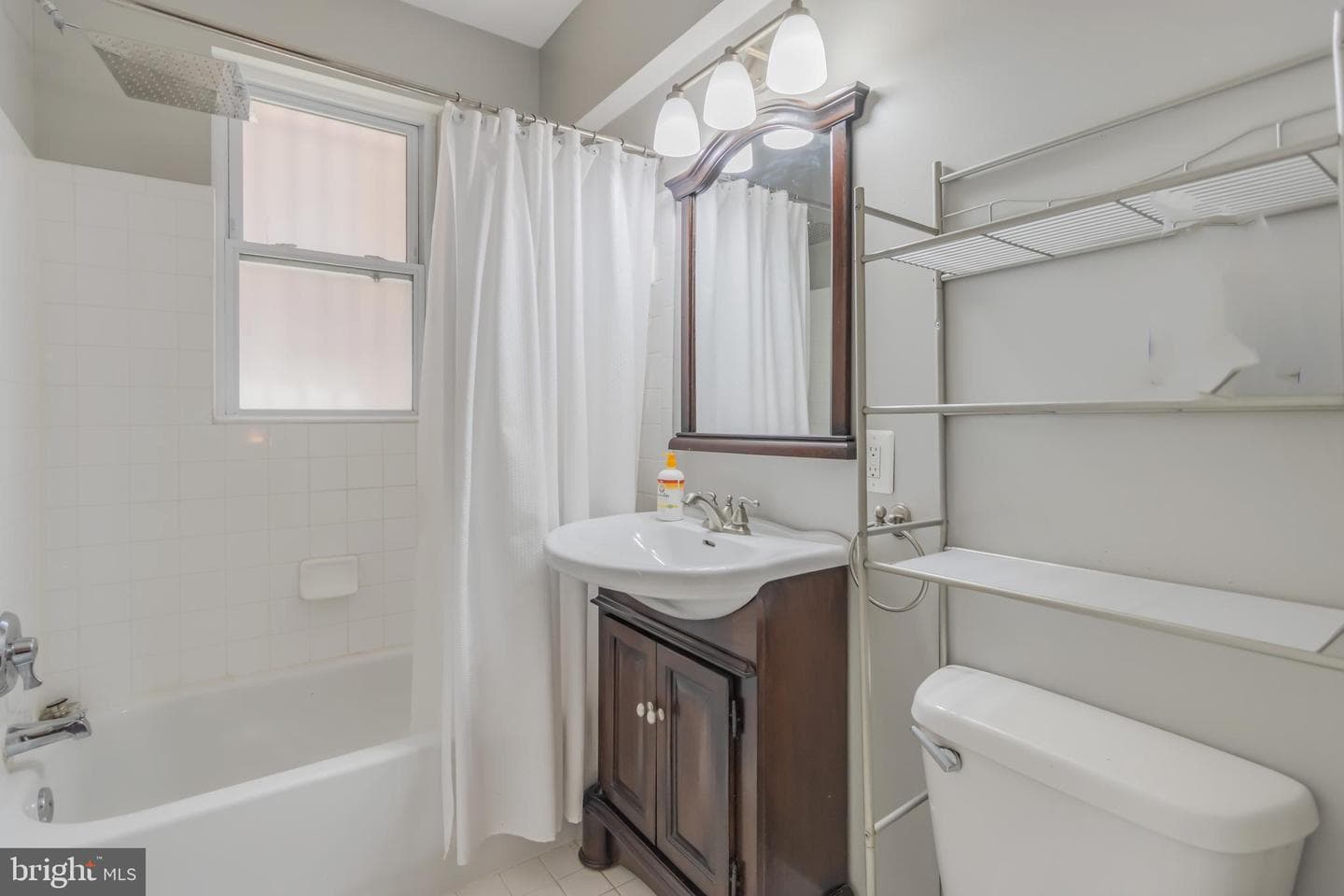 1458 Columbia Road NW #109 photo 19