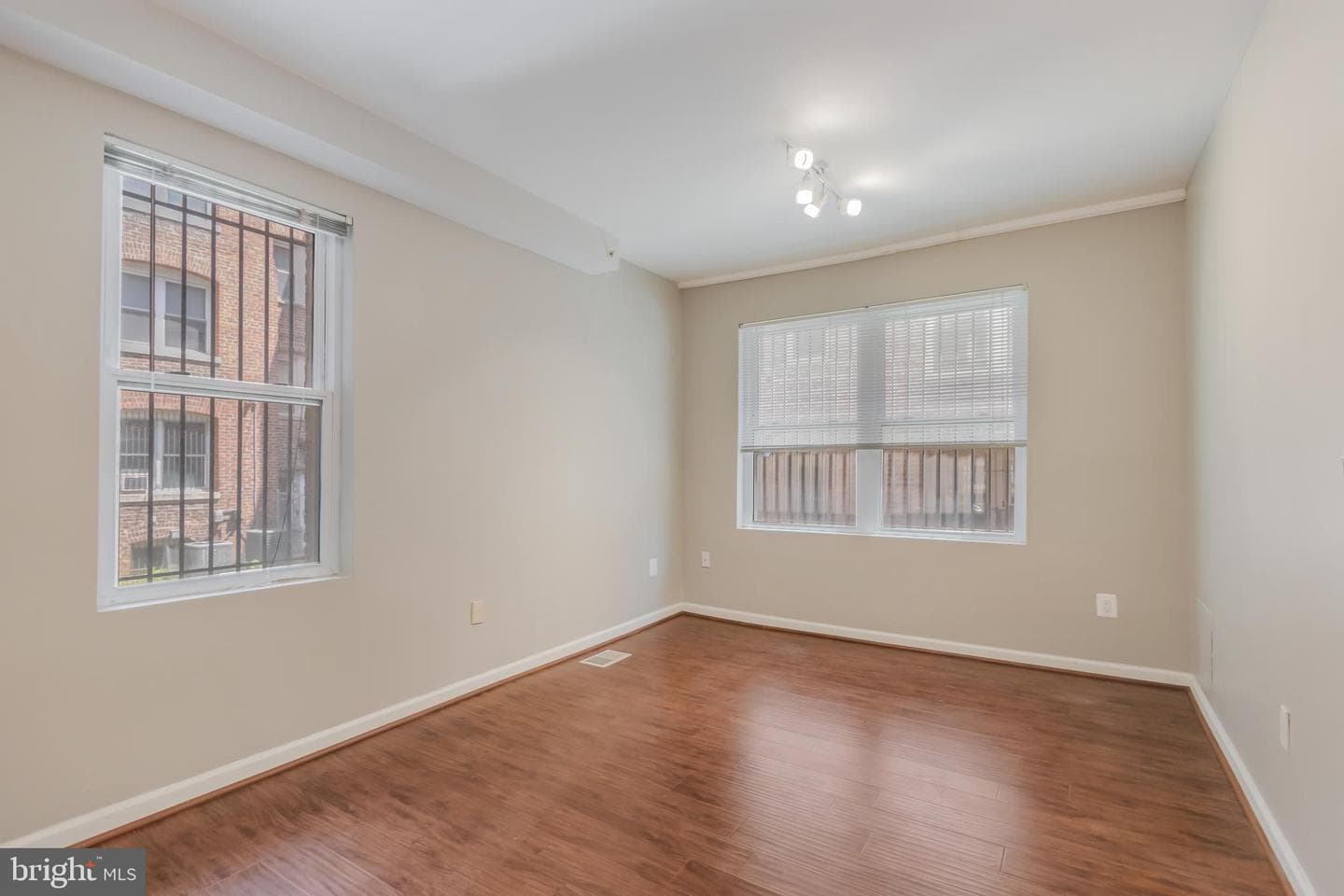 1458 Columbia Road NW #109 photo 21
