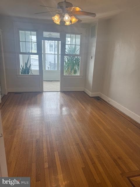 812 Emerson Street NW photo 7