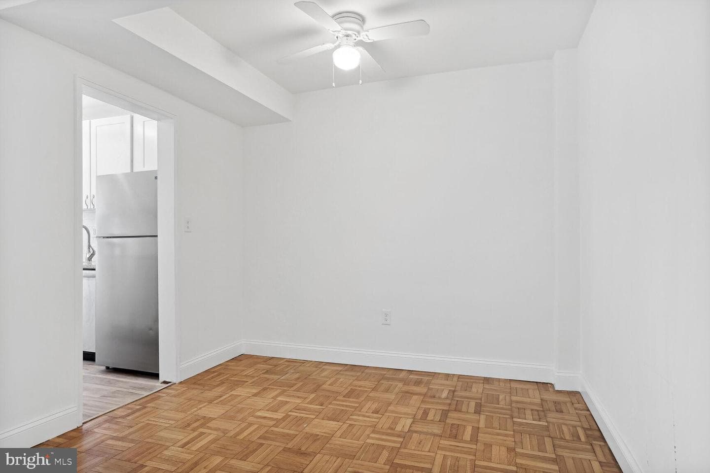3901 Tunlaw Road NW #502 photo 13