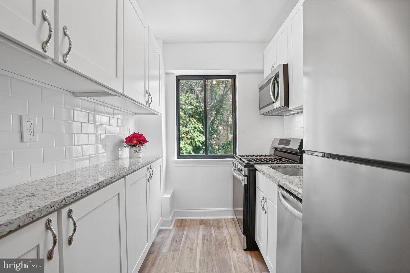 3901 Tunlaw Road NW #502 photo 6