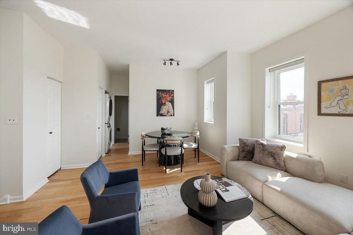 1843 Mintwood Place NW #207 photo 18