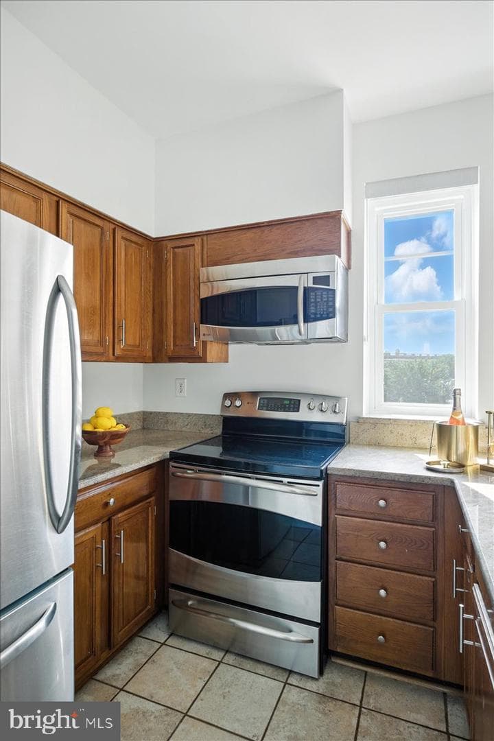 1843 Mintwood Place NW #207 photo 24
