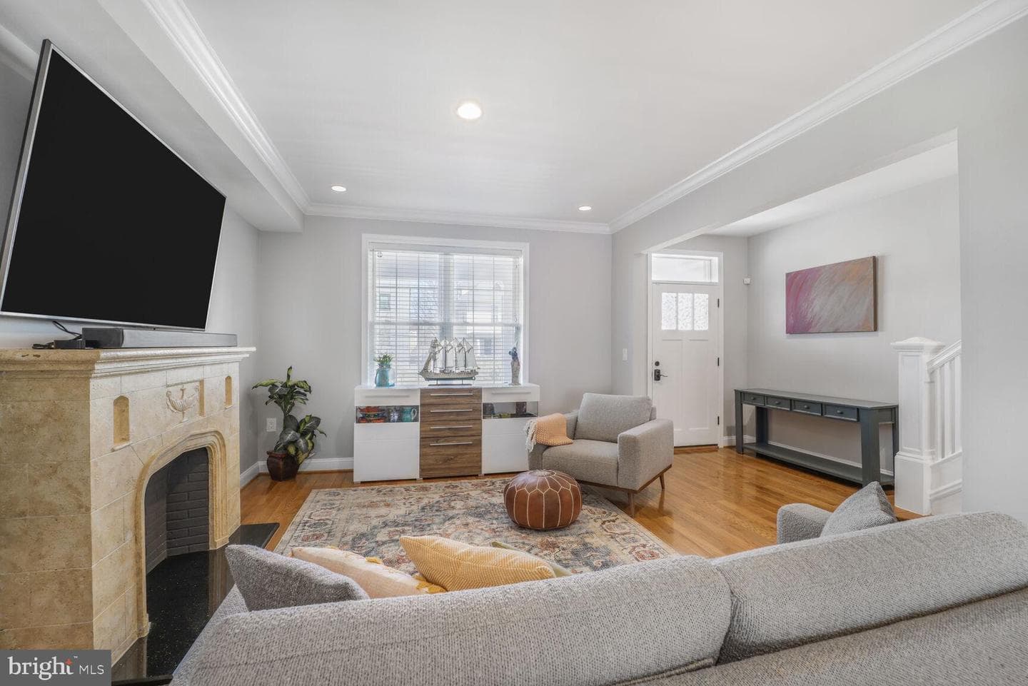 1208 Madison Street NW photo 3