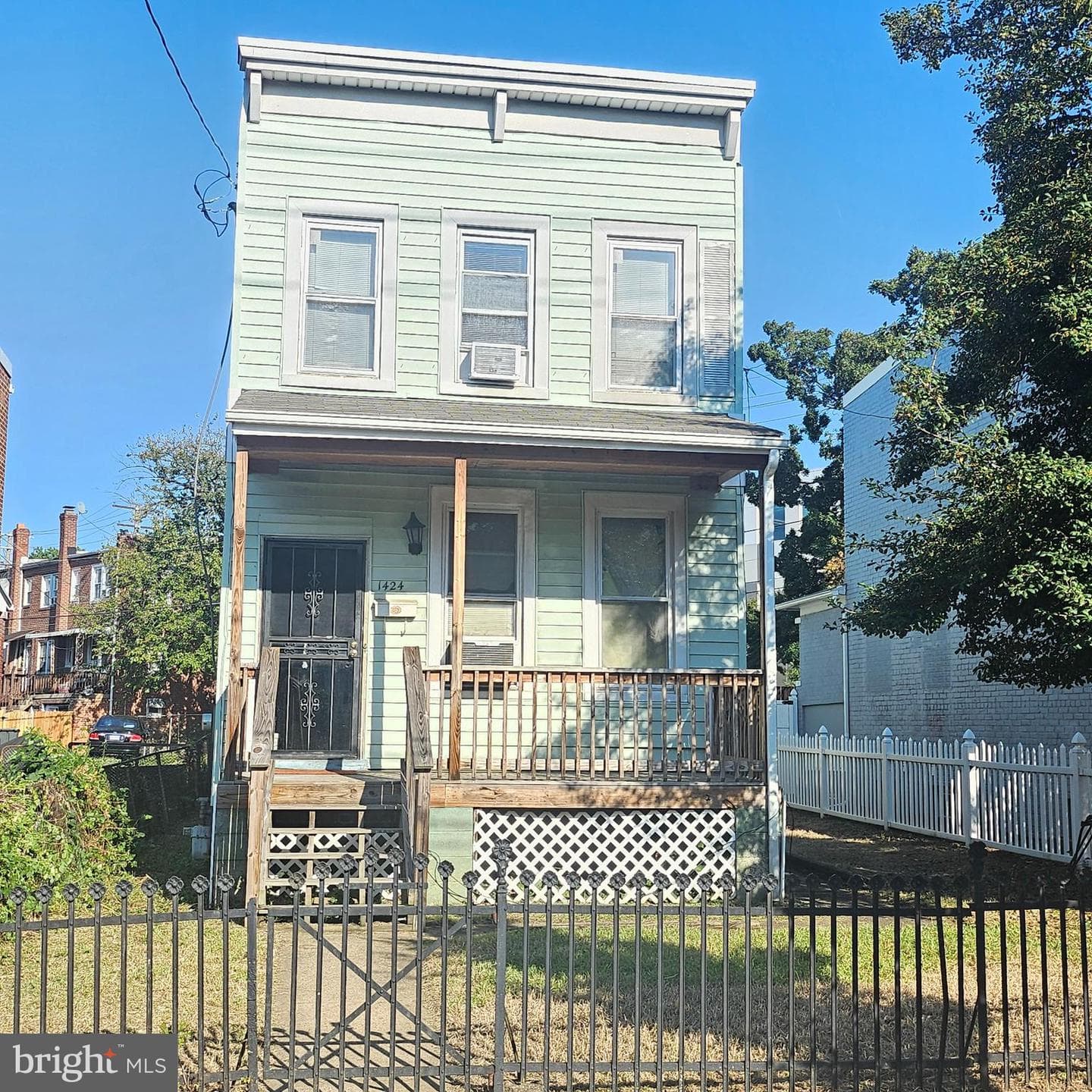 1424 22nd Street SE photo 2