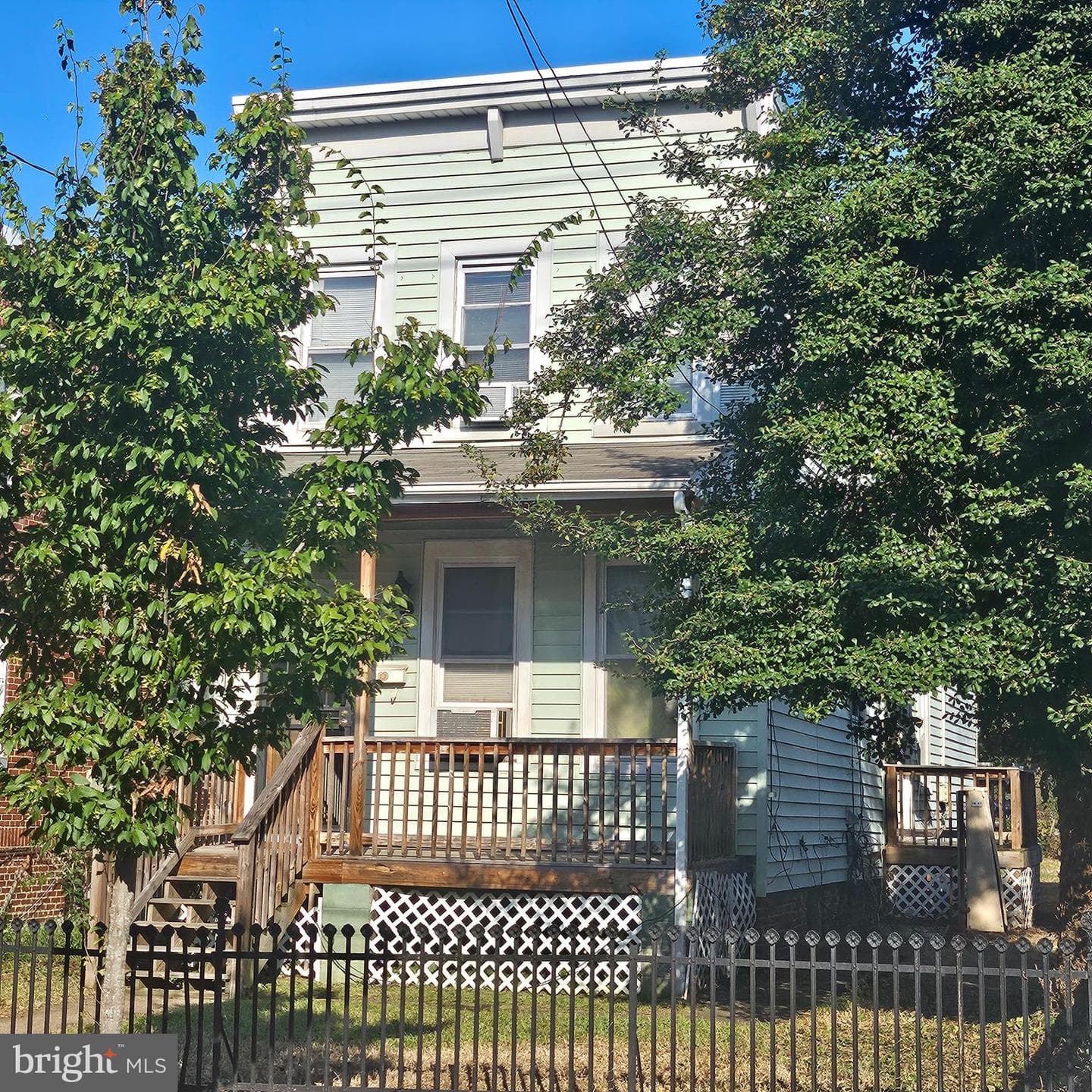 1424 22nd Street SE photo 3