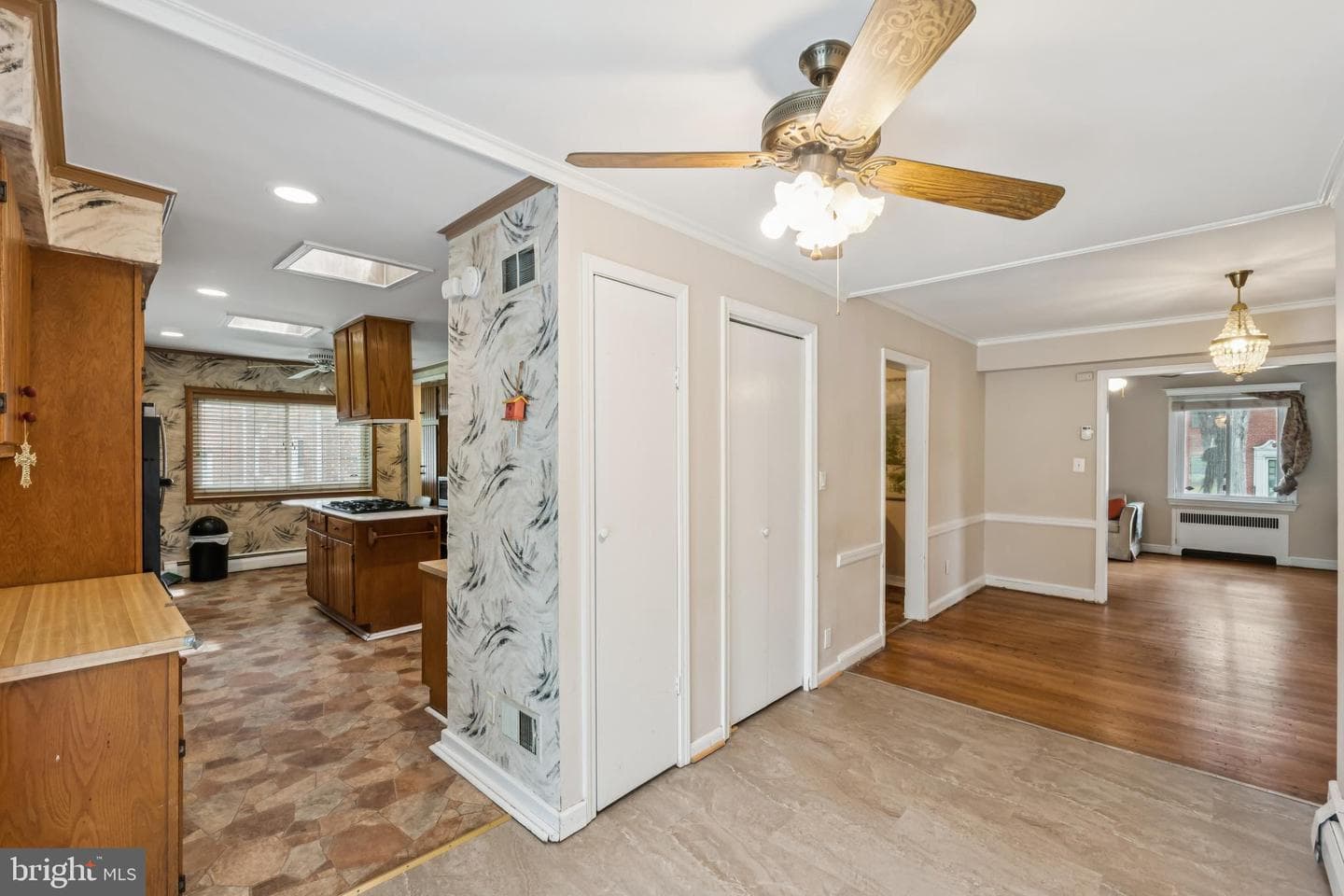 1626 Varnum Place NE photo 11