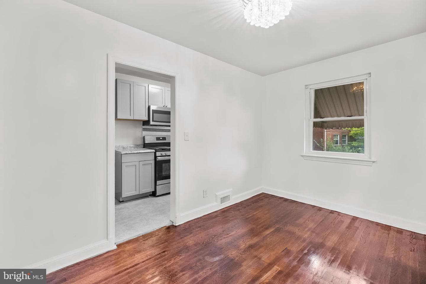1119 Branch Avenue SE photo 22