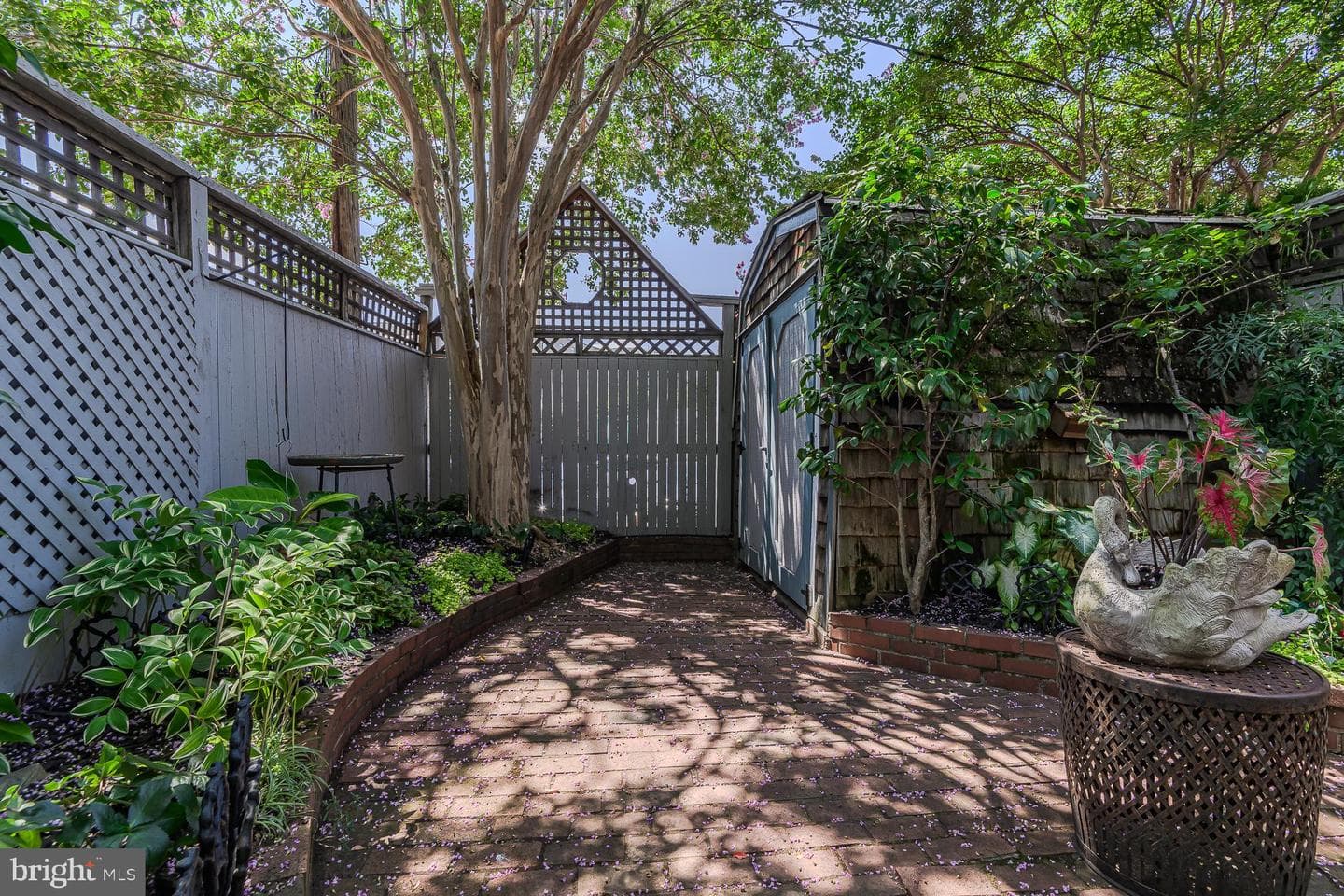 424 4th Street NE photo 42