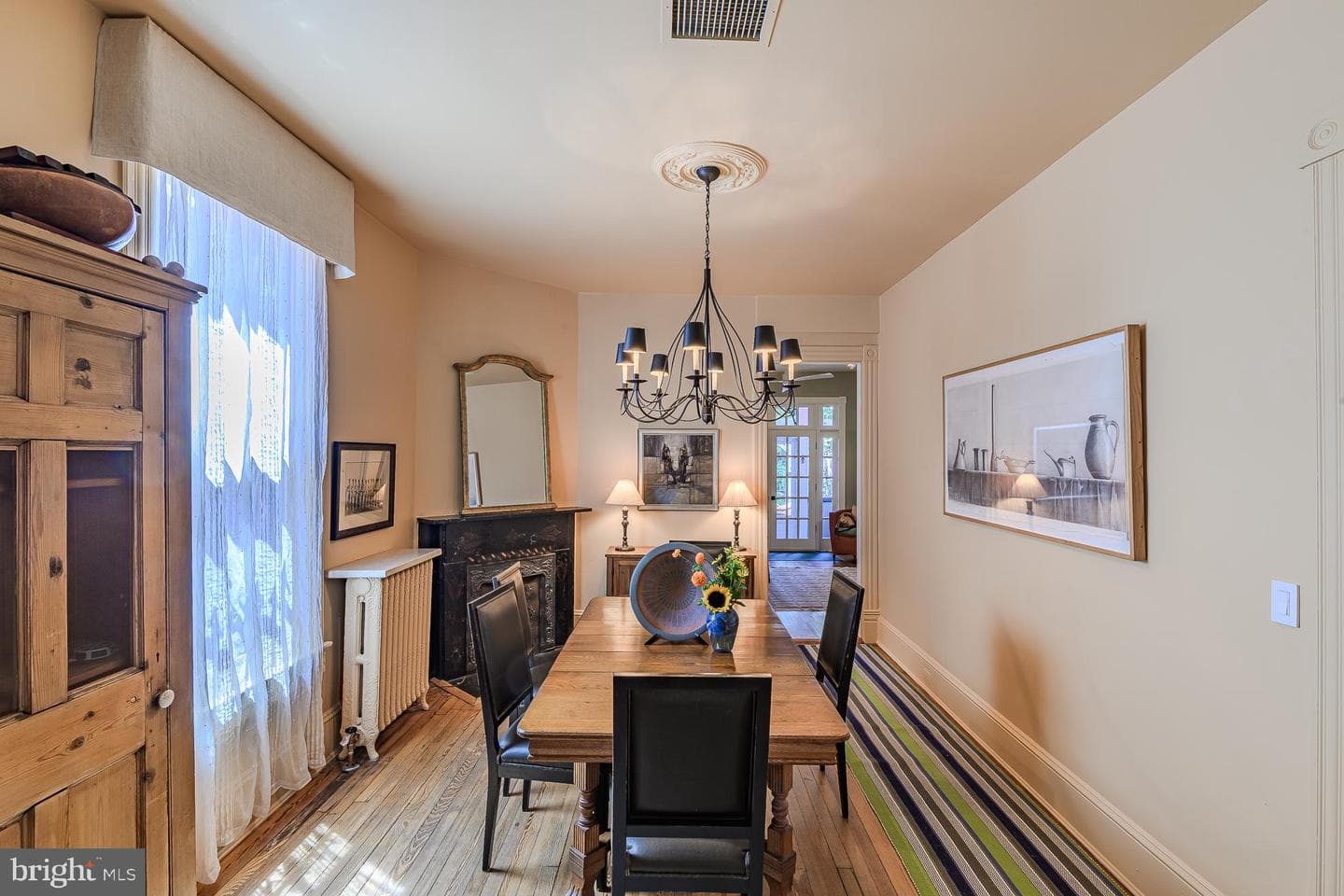 424 4th Street NE photo 7