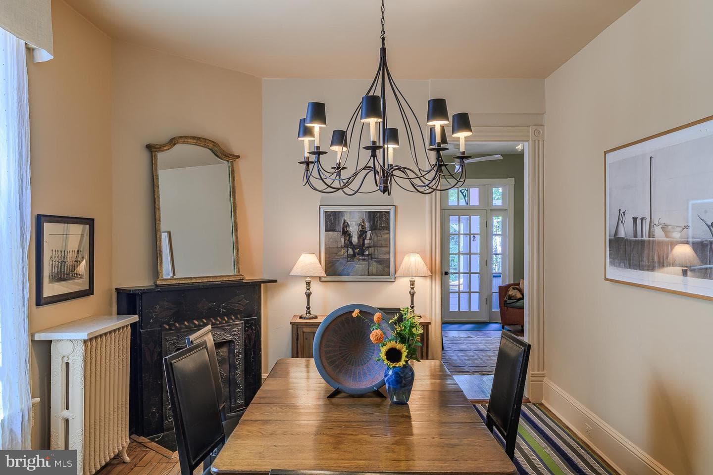 424 4th Street NE photo 8