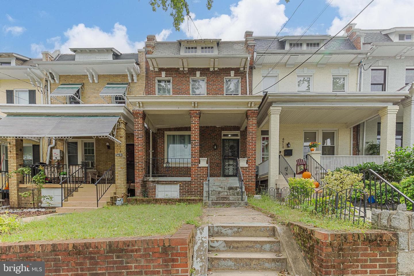 4921 7th Street NW photo 1