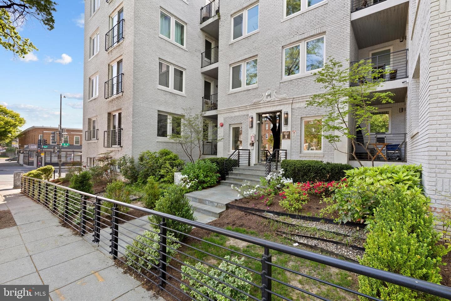 329 Rhode Island Avenue NE #303