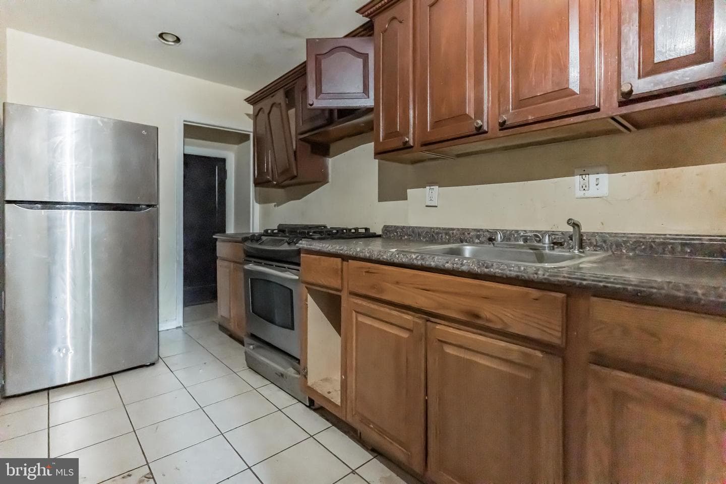 133 Longfellow Street NW photo 5