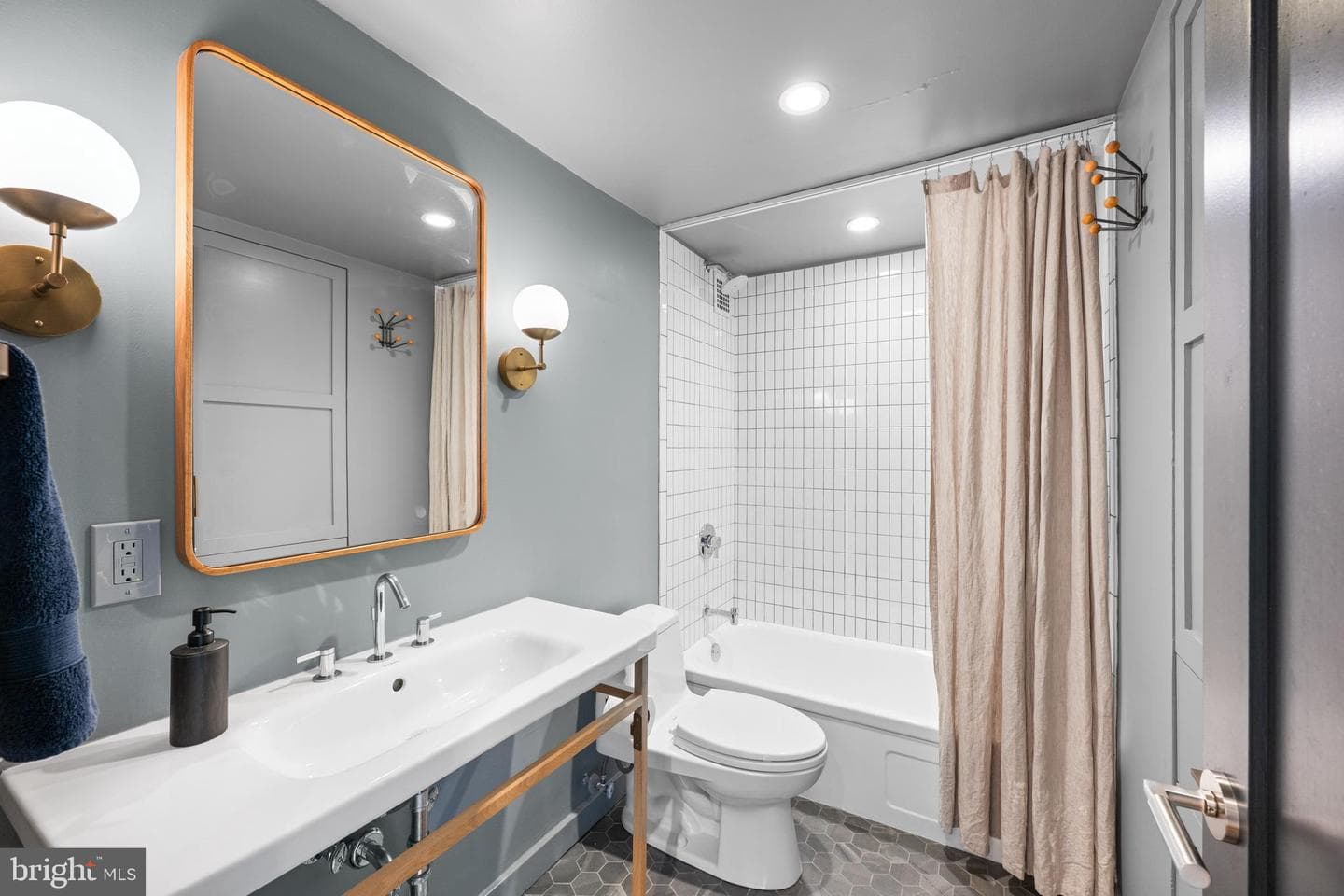 1101 3rd Street SW #315 photo 29