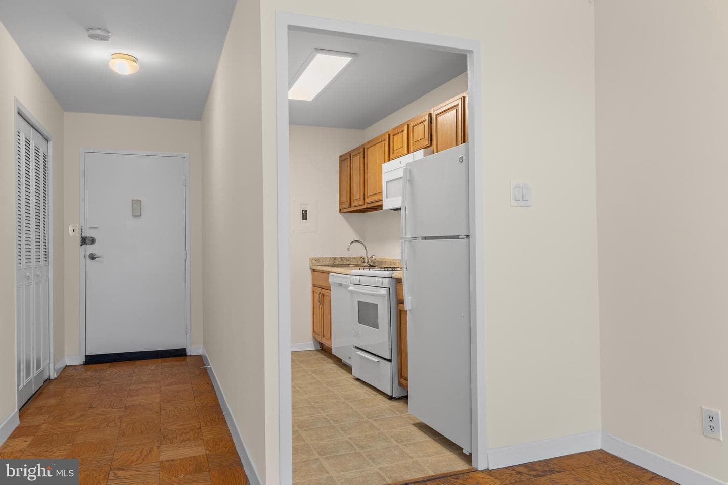 2829 Connecticut Avenue NW #512 photo 9