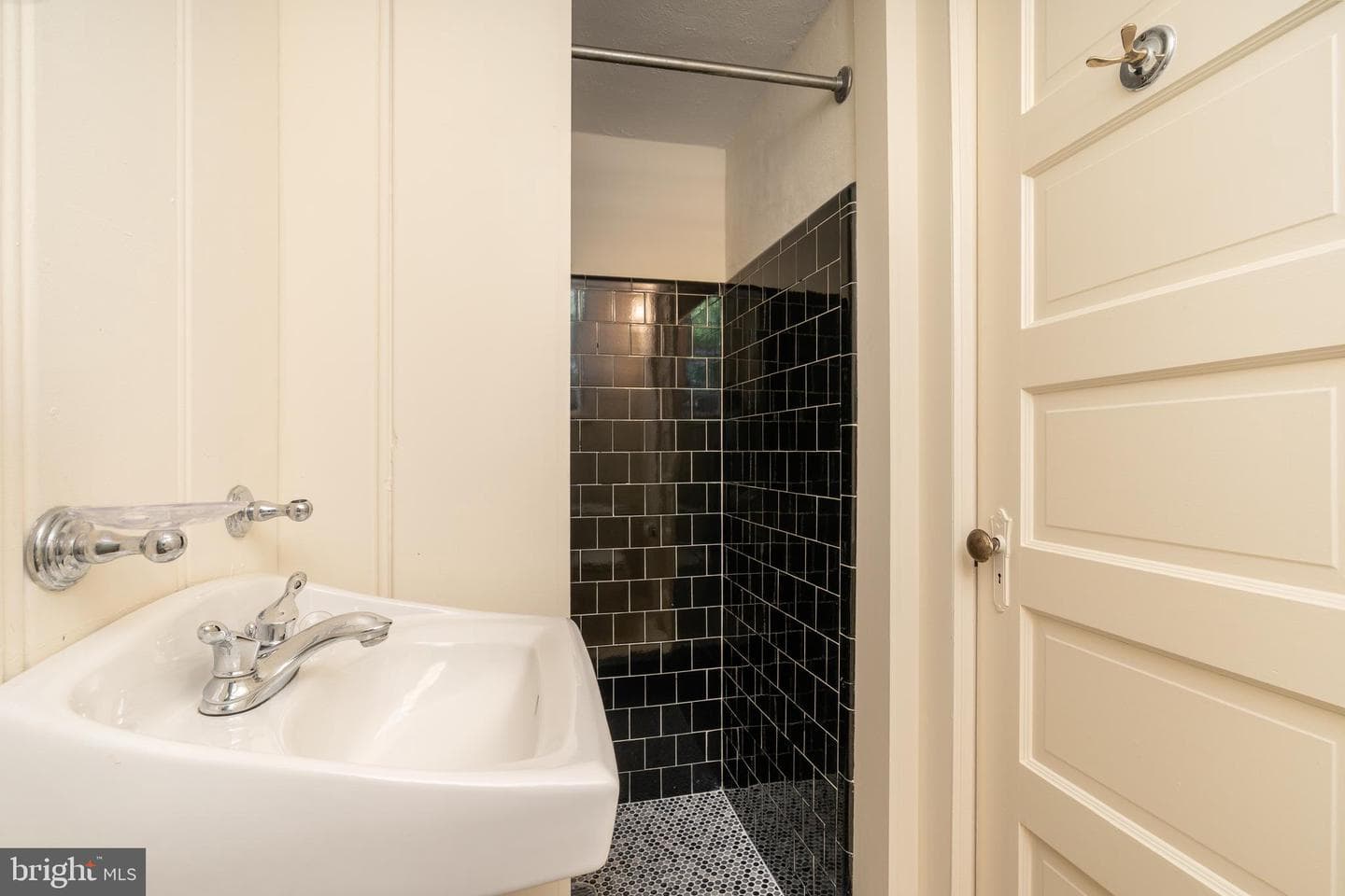 4205 Warren Street NW photo 39
