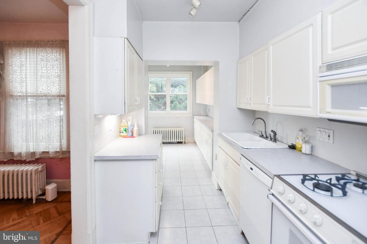 448 Randolph Street NW photo 13