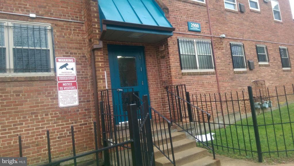 2644 Birney Place SE #102 photo 6