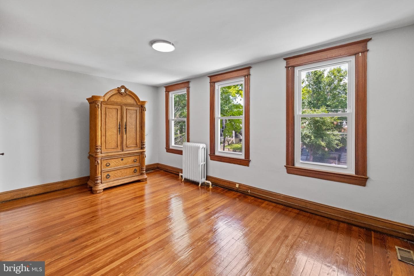 213 Channing Street NE photo 25