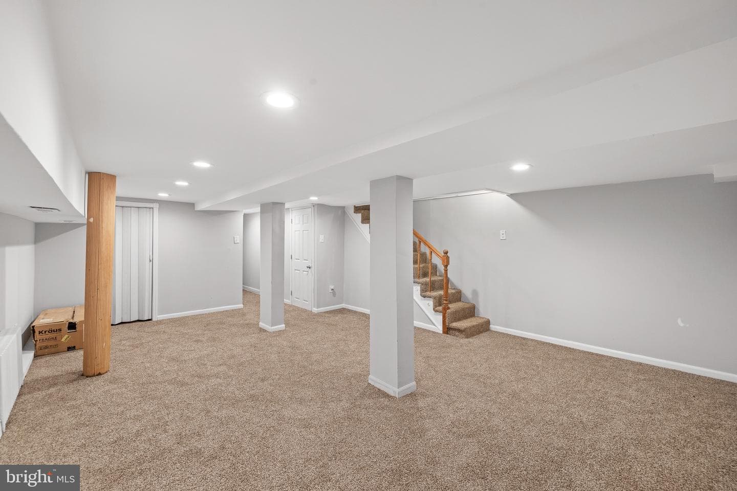 213 Channing Street NE photo 27