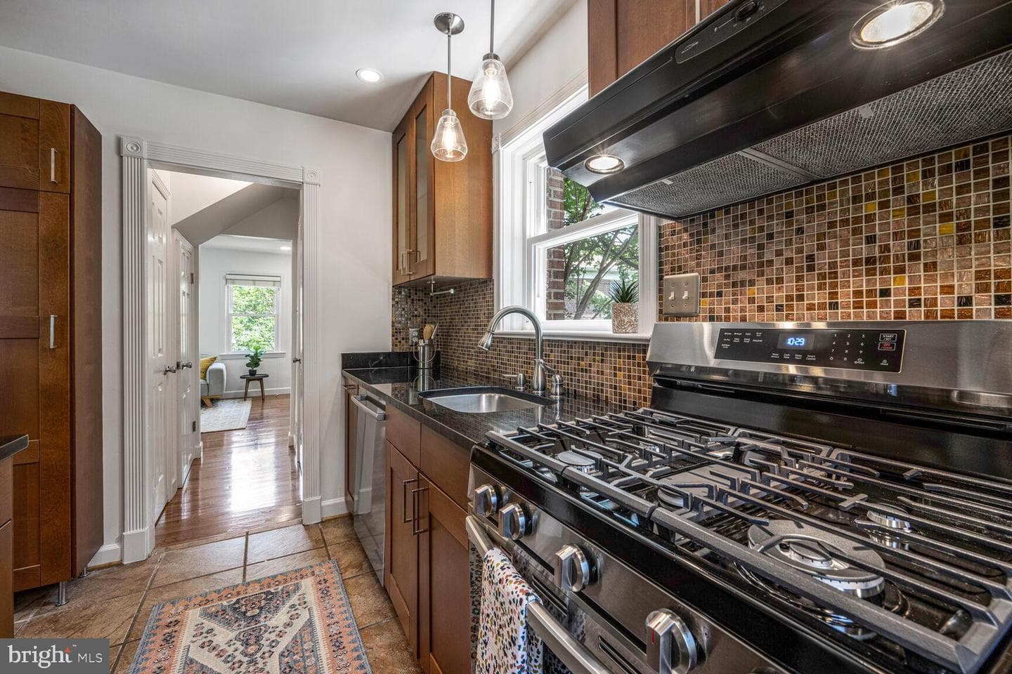 6635 Harlan Place NW photo 11