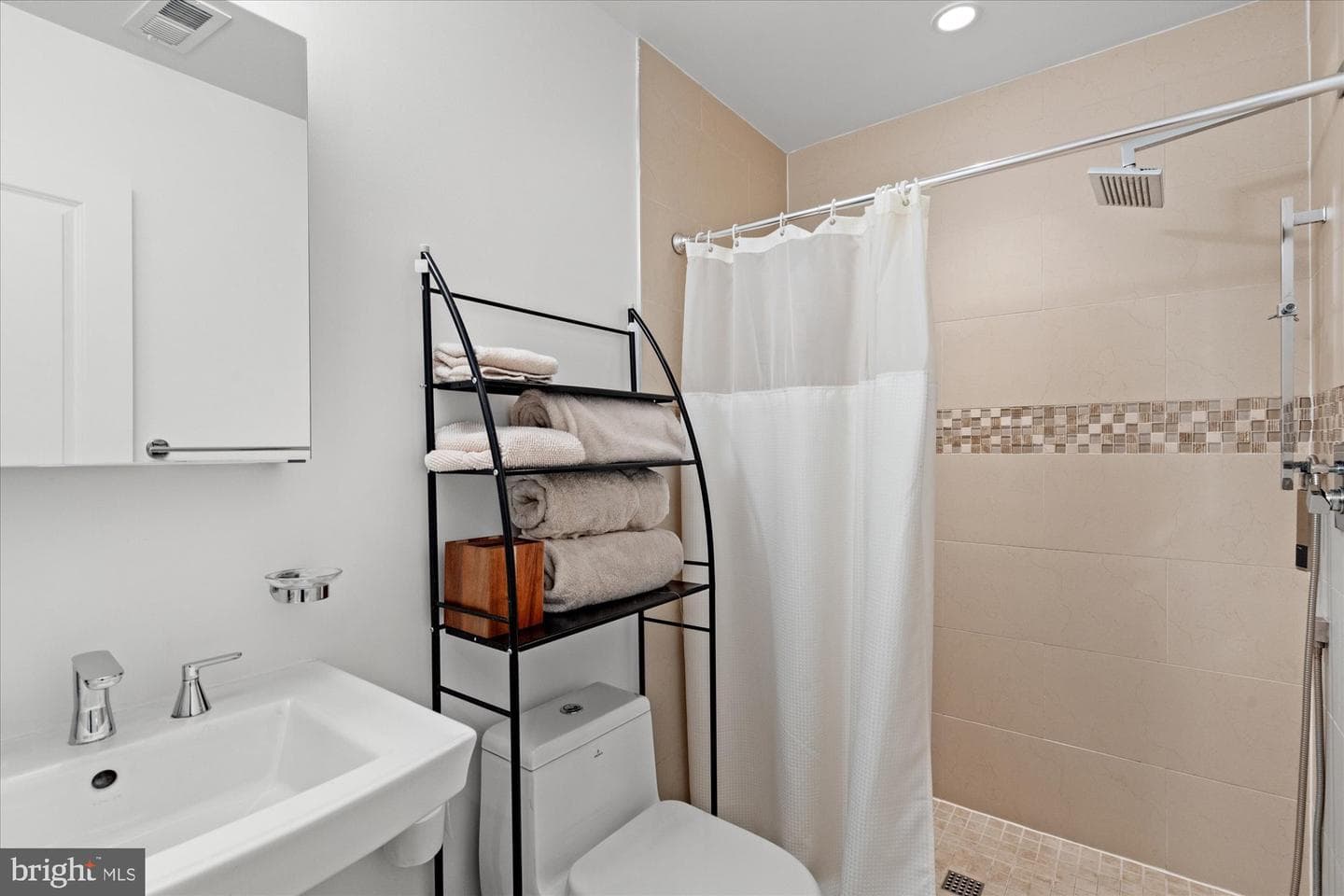 1512 8th Street NW photo 42