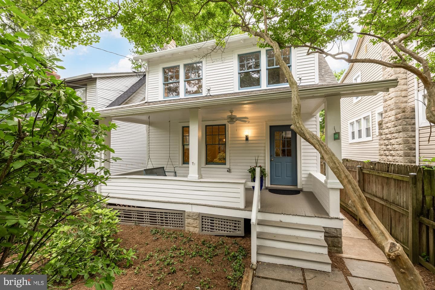 1505 Otis Street NE photo 2