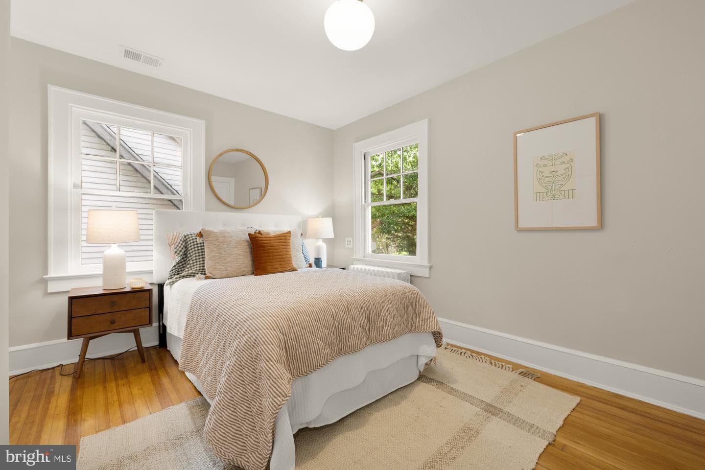1505 Otis Street NE photo 25