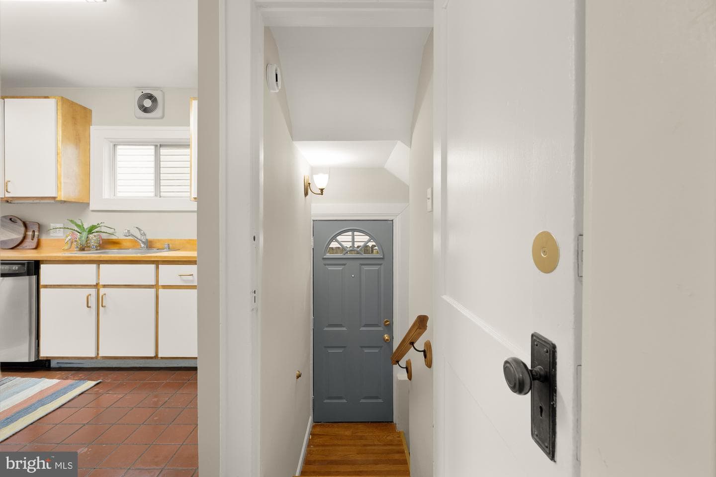 1505 Otis Street NE photo 36