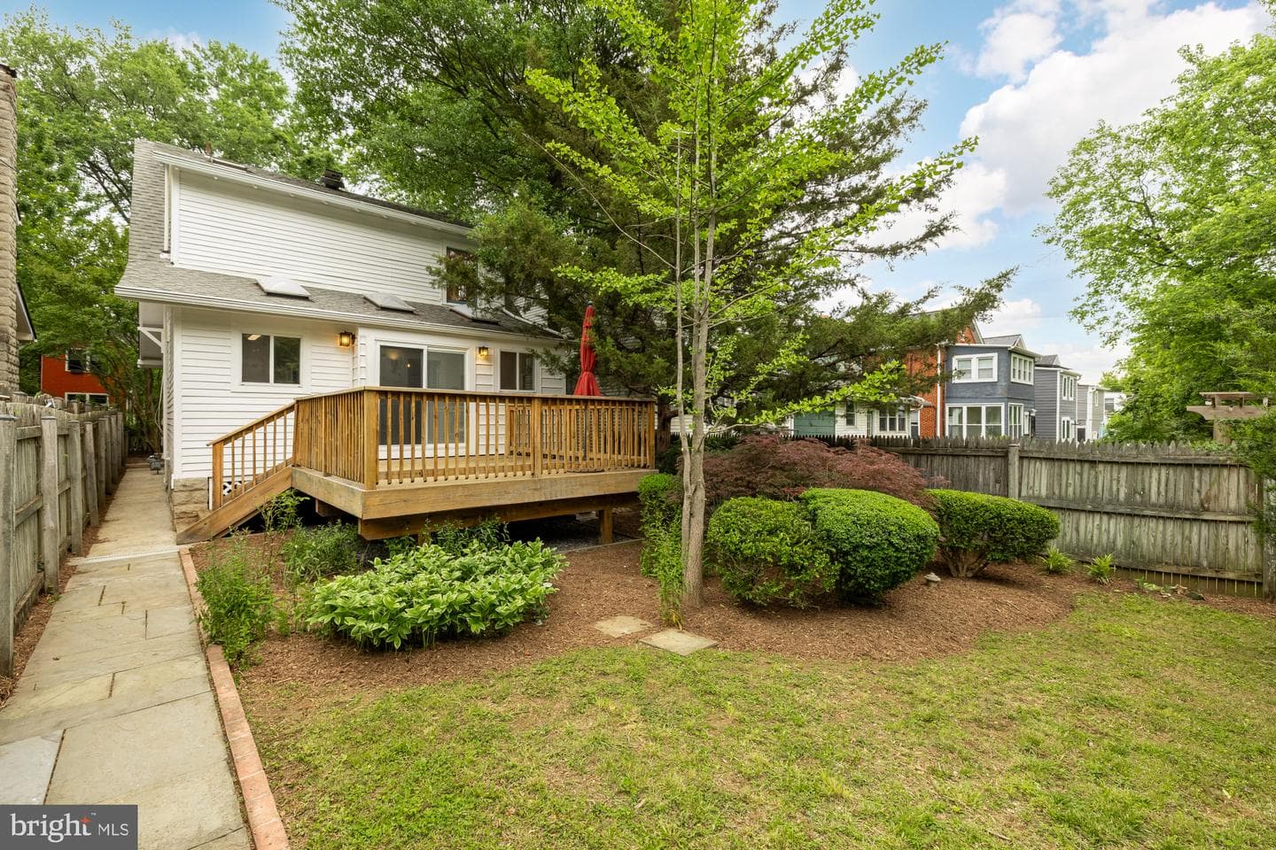 1505 Otis Street NE photo 45