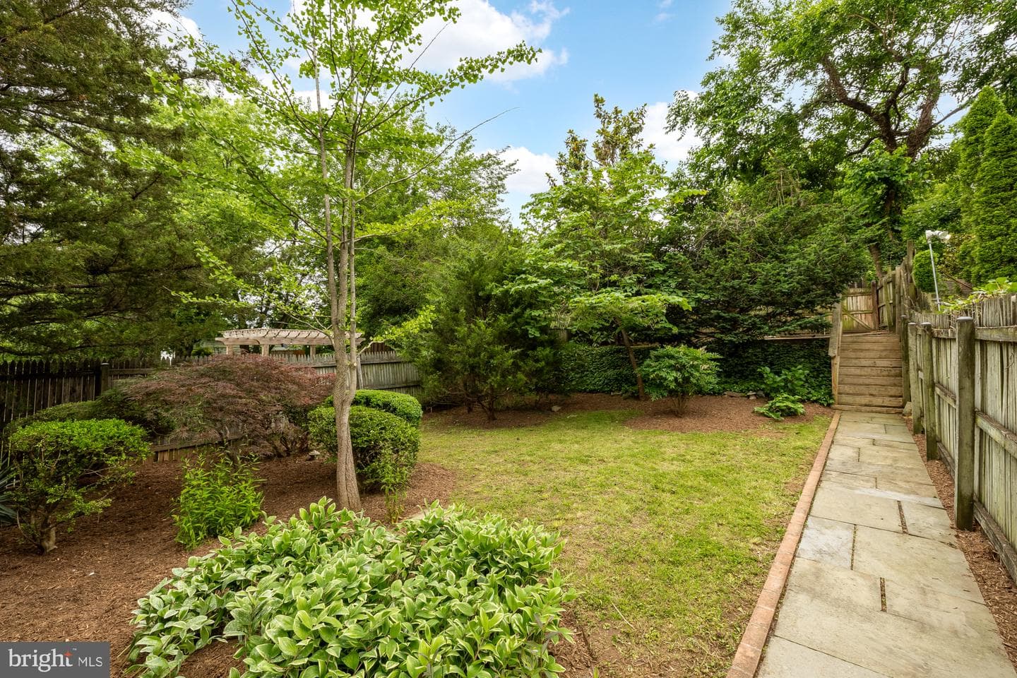 1505 Otis Street NE photo 47