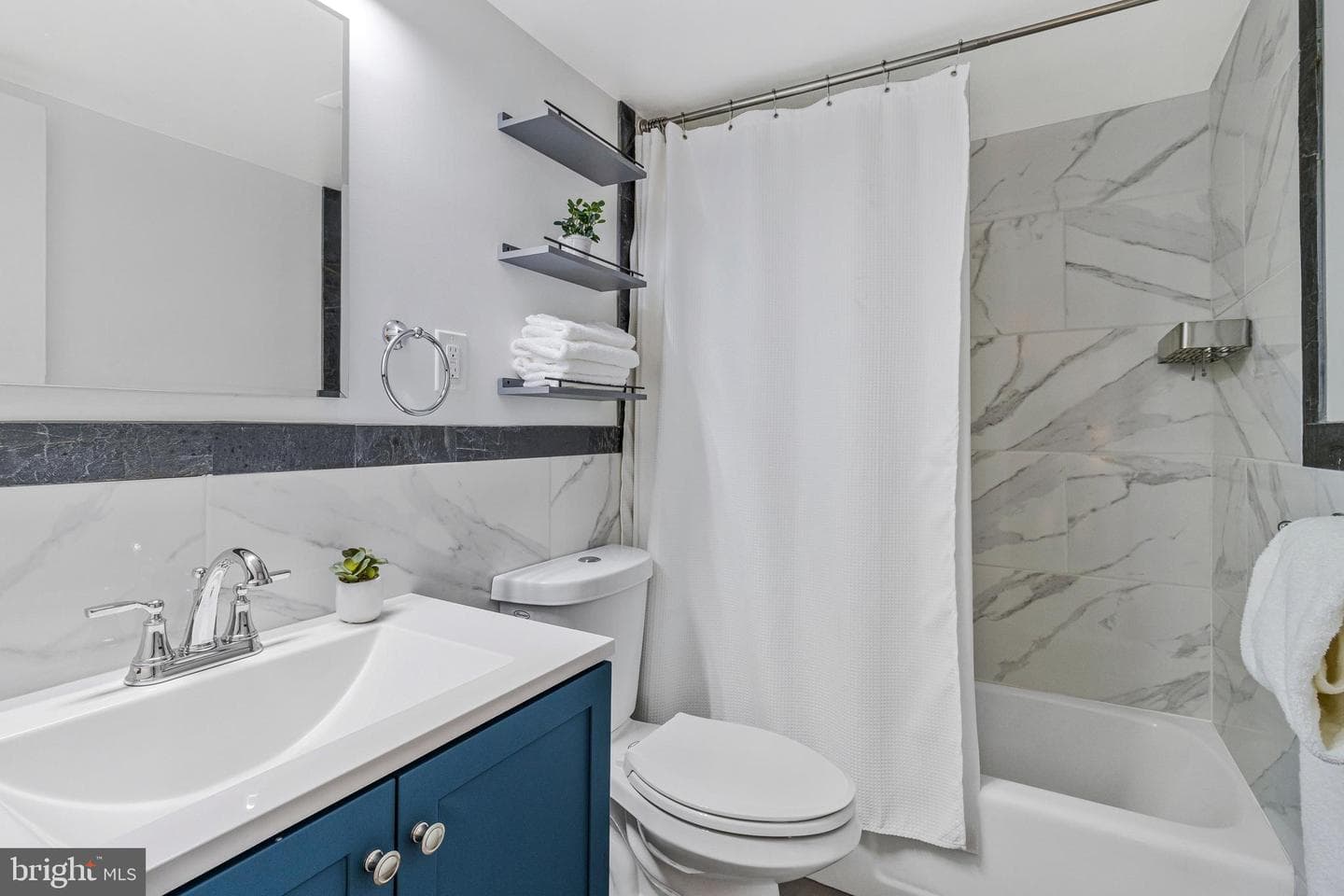 2939 Van Ness Street NW #706 photo 25