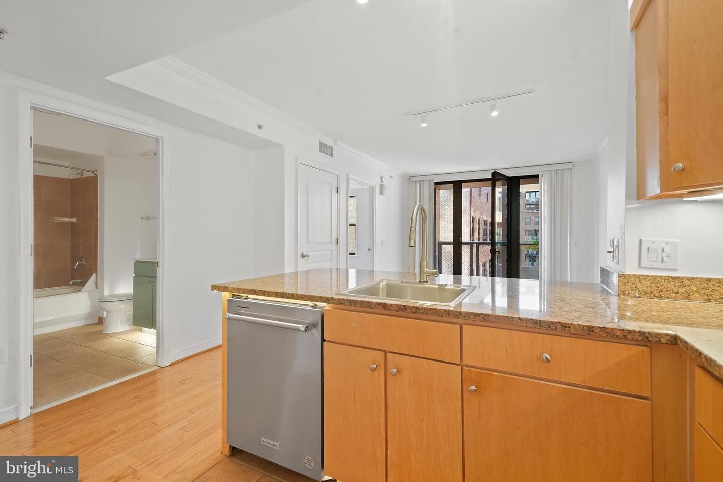 631 D Street NW #936 photo 58