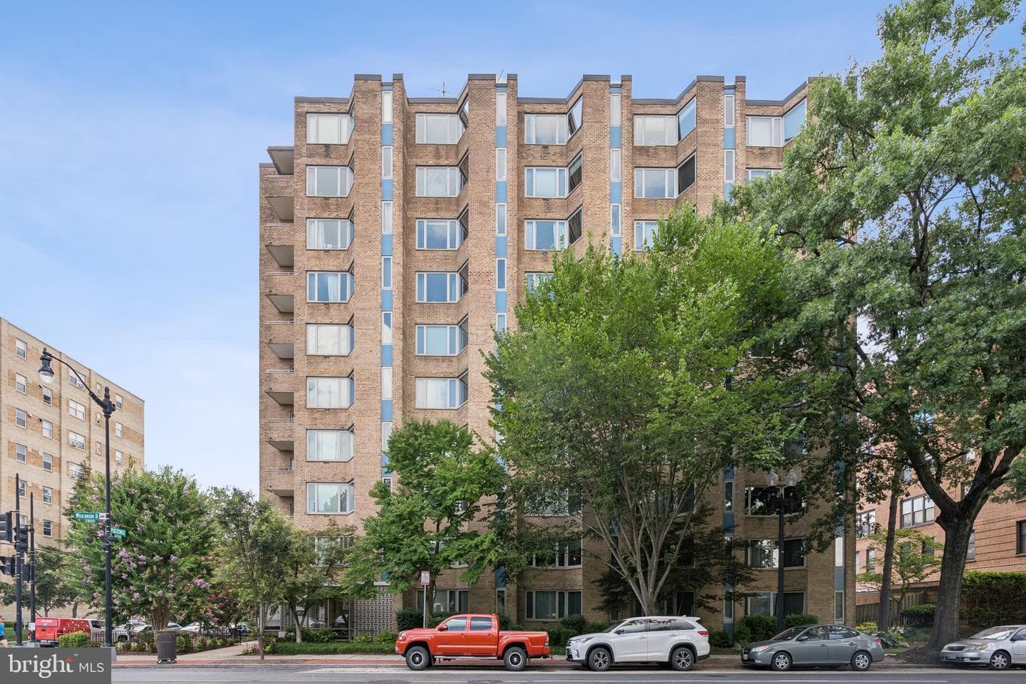 2800 Wisconsin Avenue NW #307 photo 2