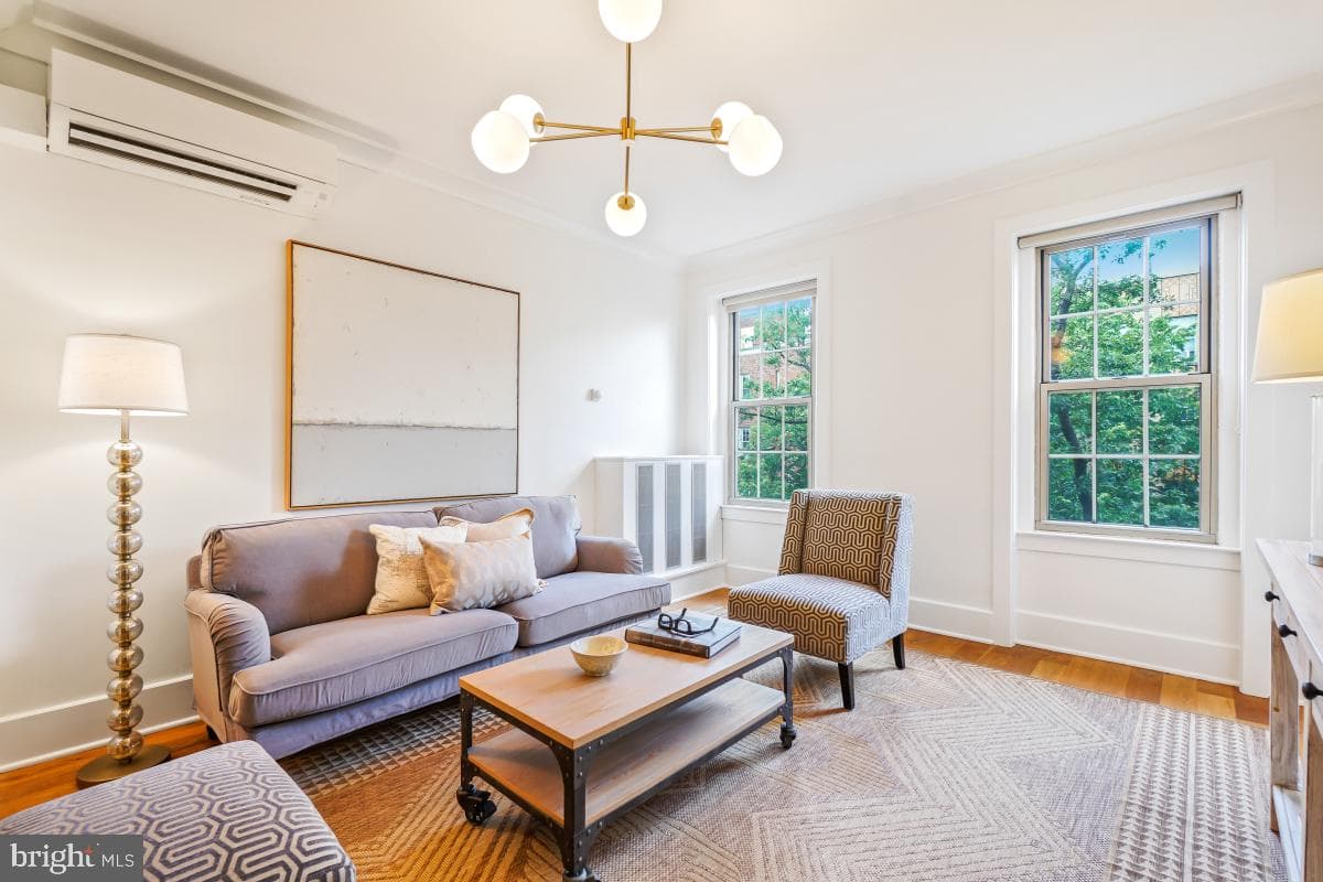 1910 Kalorama Road NW #403 photo 17