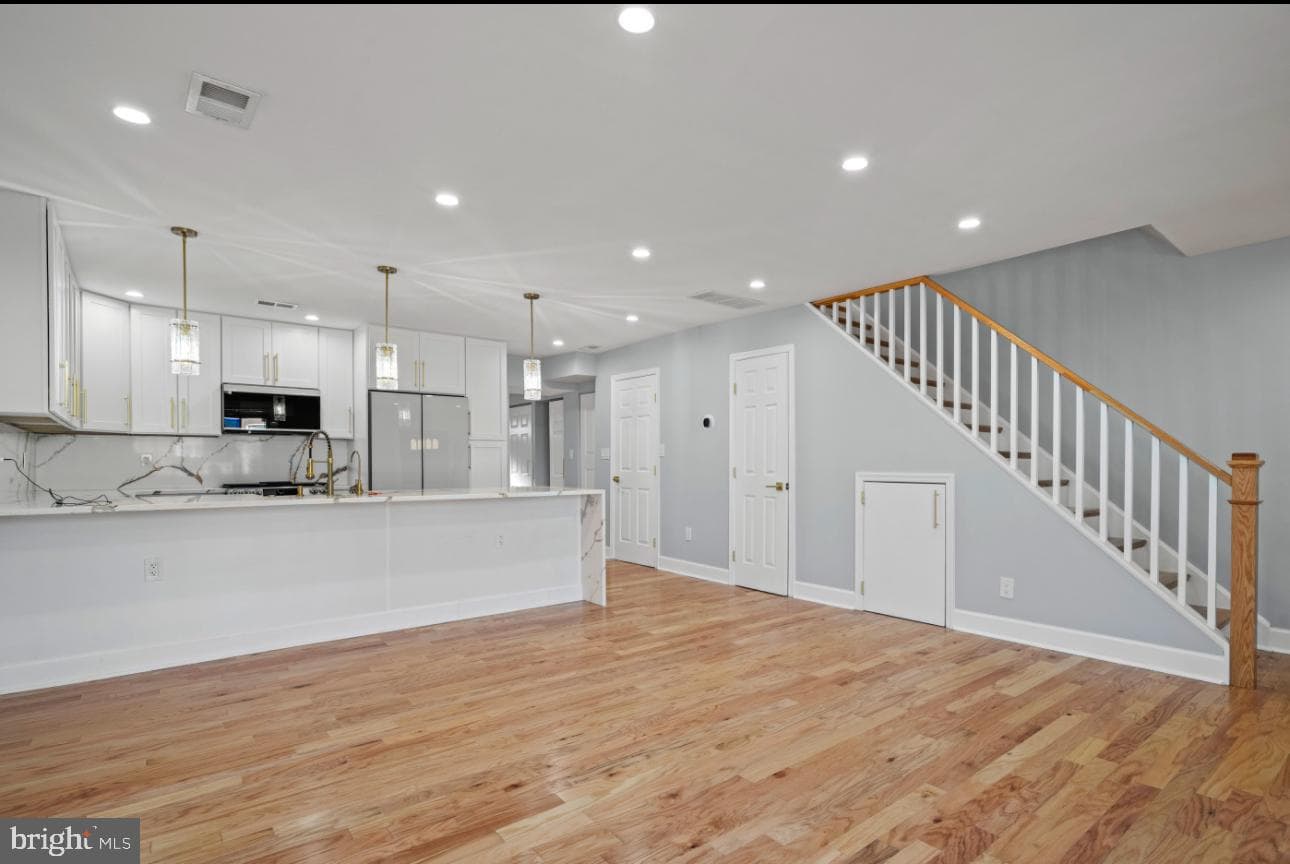 2236 15th Street NE photo 2