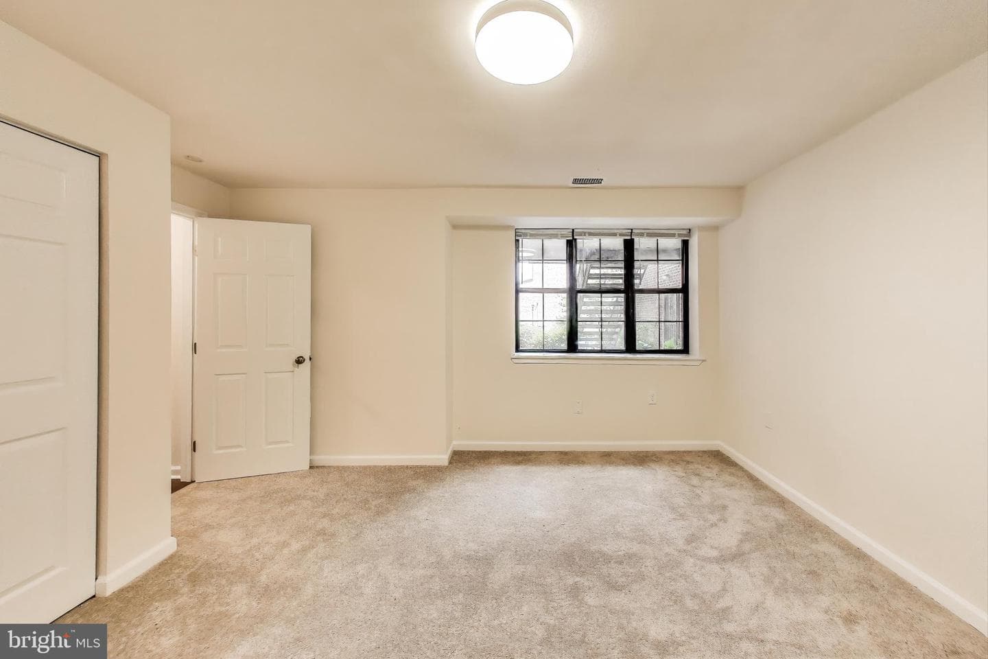 3044 Pineview Court NE #3044 photo 10